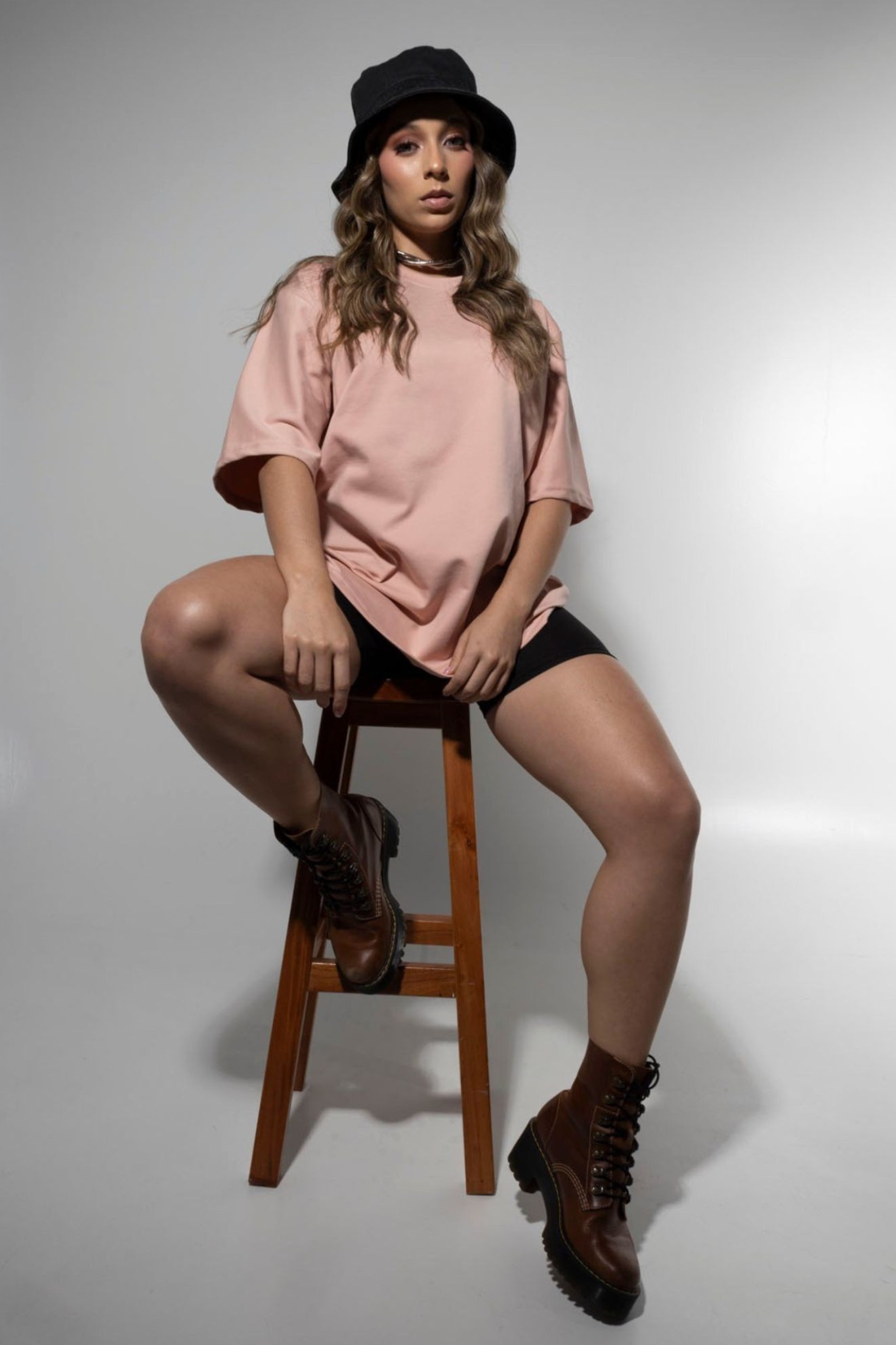 Camiseta Qatar Semi Oversize Rosada